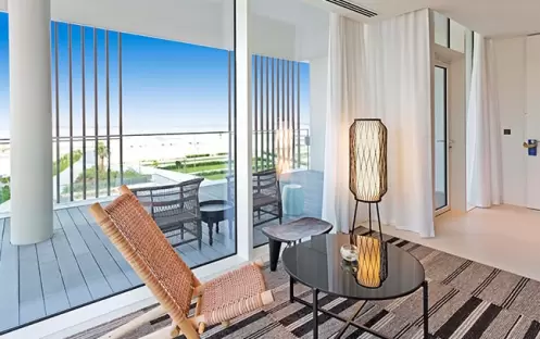 deluxe-suite-with-private-terrace-living-room-724x407 deluxe-suite-with-private-terrace-living-room-724x407
