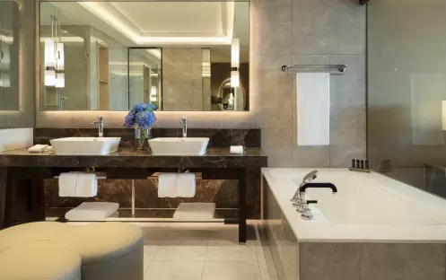 kibkk1_one-bedroom-family-suite_bathroom_original_jpg_002 kibkk1_one-bedroom-family-suite_bathroom_original_jpg_002
