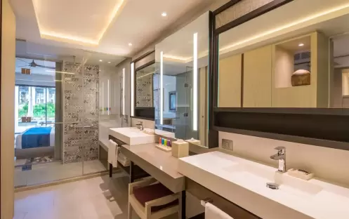HYATT-ZILARA-CAP-CANA-JUNIOR-SUITE-SWIM-UP-KING-5
