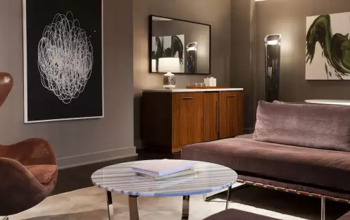 Grand-Hyatt-New-York-One-Bedroom-Suite-sofa