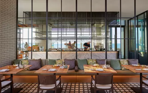 The-Bay-Interior---Mandarin-Oriental-Juemira,-Dubai