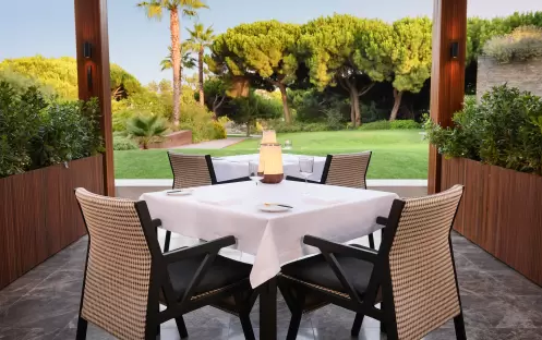 Al-Quimia-Fine-Dining-Restaurant-_-Terrace