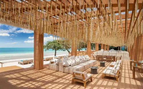 crs-salt-society-lounge-area