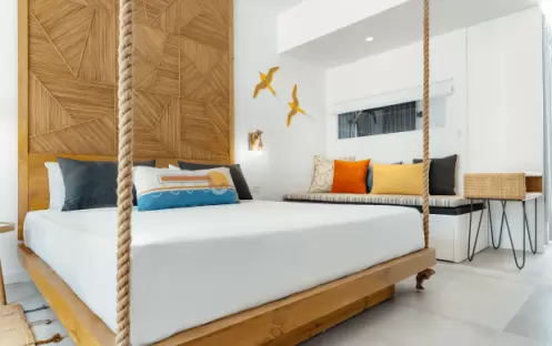 Couple partial sea view room