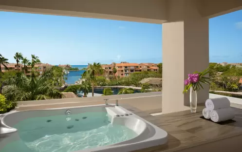 Honeymoon Hot Tub Marina View