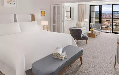 The Maybourne Beverly Hills - Terrace Junior Suite The Maybourne Beverly Hills - Terrace Junior Suite
