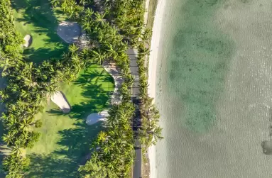 Paradis Beachcomber Golf Resort & Spa