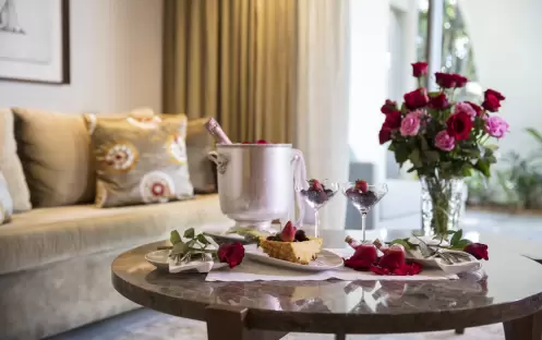 Mauritius - Royal Palm Beachcomber Luxury - Romance Suite Treats Mauritius - Royal Palm Beachcomber Luxury - Romance Suite Treats