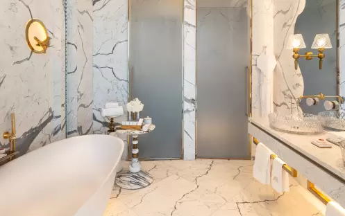 Urban Suite With 1 Double Bed Bathroom