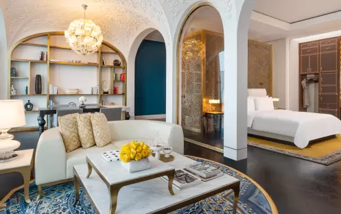 Crescent Signature Suite With 1 Double Bed Overview