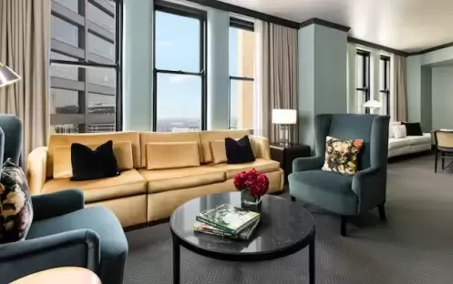 1 King Bed Deluxe One Bedroom Suite-City View