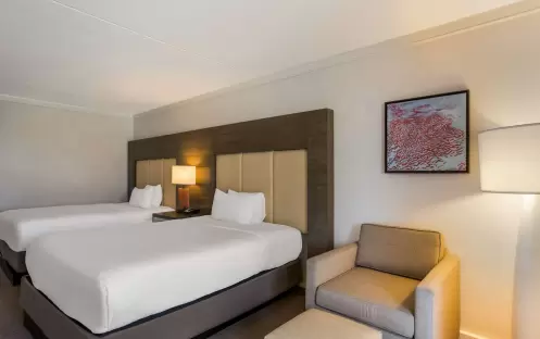 Standard - Two Queens