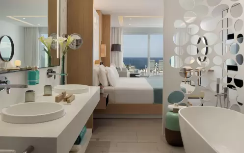 Junior Suite Ocean Front Junior Suite Ocean Front