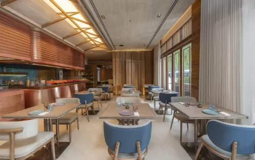 NAVA Restaurant, Tables