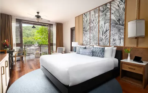 Junior Suite Garden View, Main Bed
