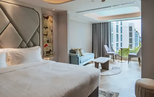 Club One Bedroom Riverview