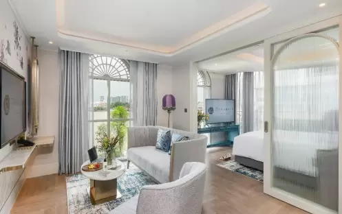 Riverfront Balcony Suite