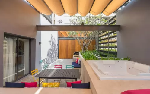 Premier-Suite-with-Jaccuzzi-and-Terrace4