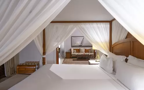 TRZ_Accommodation_Franipani_Ocean_pool_Villa_Interior_17012