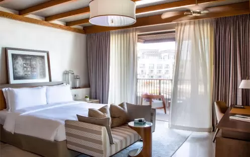 jan-room-detail-gallery-4___family-suite