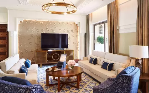 jaq-room-detail-gallery-4-presidential-suite