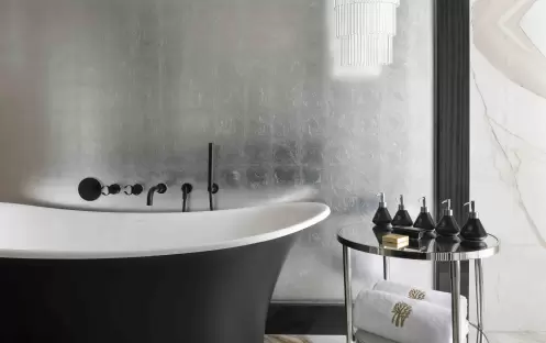 bt-doha-urban-retreat-bathtub