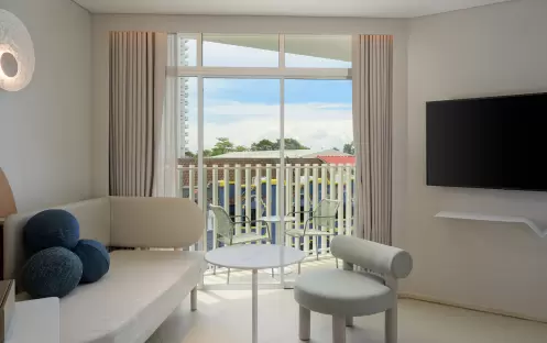 03-ckr-deluxe-city-view-04