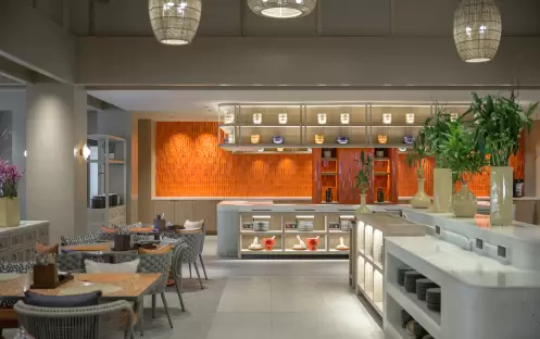 ckr-bistr-grill-and-bar-02