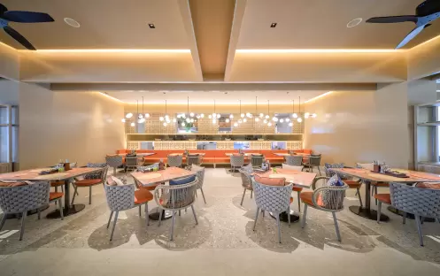 ckr-bistr-grill-and-bar-06