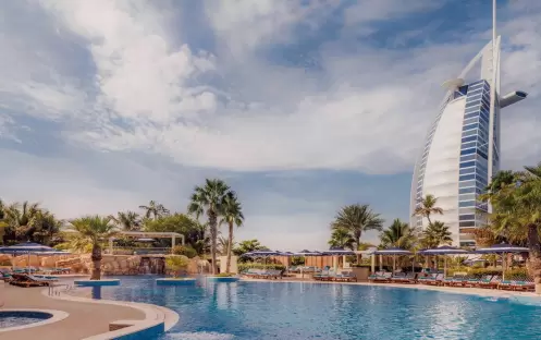 jbh_pool-bar_gallery-image-2