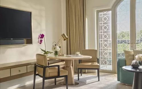 Emirates Palace Mandarin Oriental - Family Deluxe Garden View Room