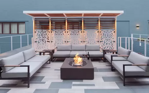 Casa Madrona Hotel & Spa - Courtyard King Room