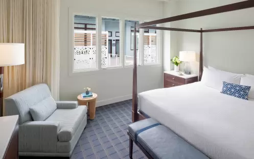 Casa Madrona Hotel & Spa - Courtyard King Room