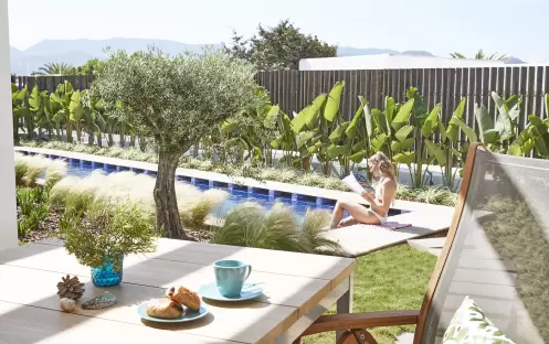 7P_Suite_LagunaSuite-swimup2