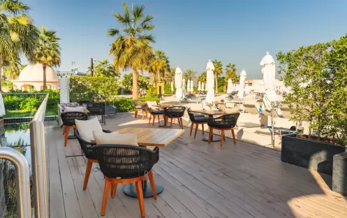 RixosMarinaAbuDhabi-Isla Beach Bar