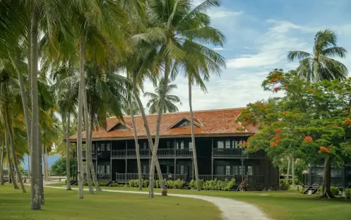 asia-holidays-malaysia-langkawi-pelangi-beach-resort-spa-langkawi-island- view-chalet