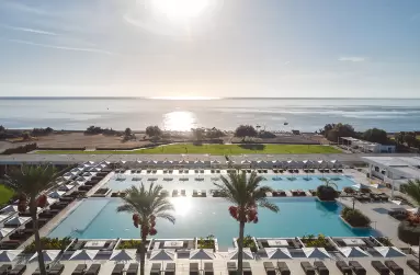 Gennadi Grand Resort