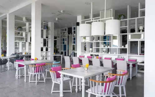 thailand-holidays-phuket-the-nai-harn-phuket-cosmo