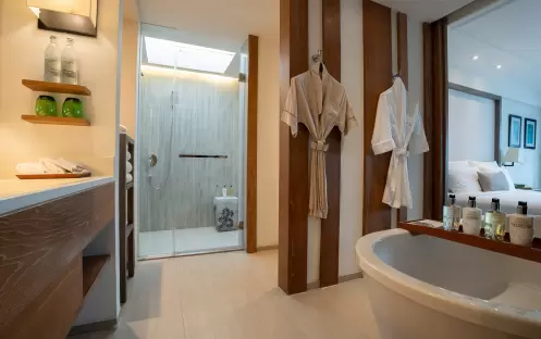 thailand-holidays-phuket-the-nai-harn-phuket-ocean-view-suite