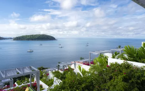 thailand-holidays-phuket-the-nai-harn-phuket-ocean-view-suite
