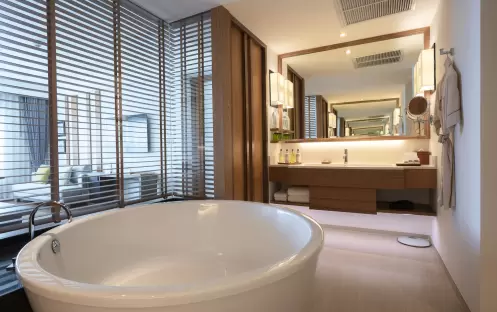 thailand-holidays-phuket-the-nai-harn-phuket-royal-ocean-view-suite