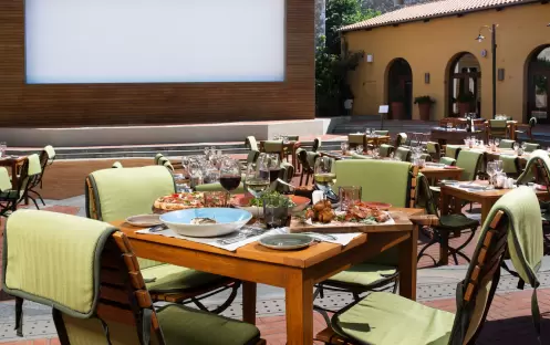 europe-holidays/greece/costa-navarino/the-romanos-a-luxury-collection-resort-costa-navarino-da-luigi